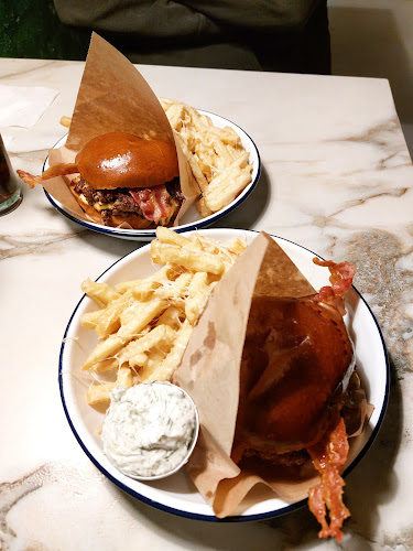 Comentarii opinii despre Lazy Dog