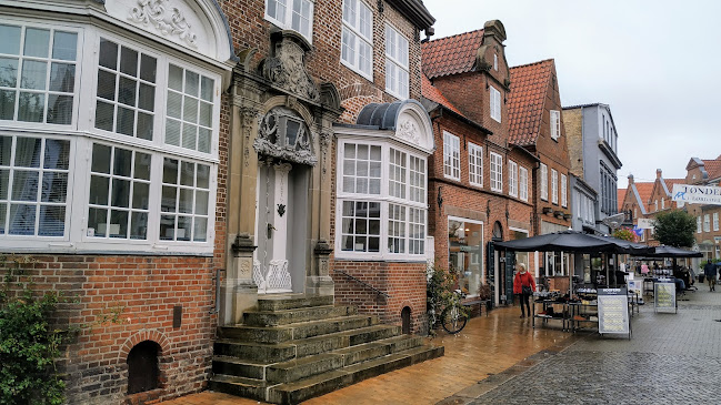 Opinii despre Centralhalle în Tønder - Gastronomi og hotelvirksomhed