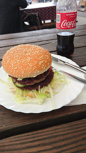 Opinii despre Cafe Skibbroen, Tønder în Tønder - Gastronomi og hotelvirksomhed