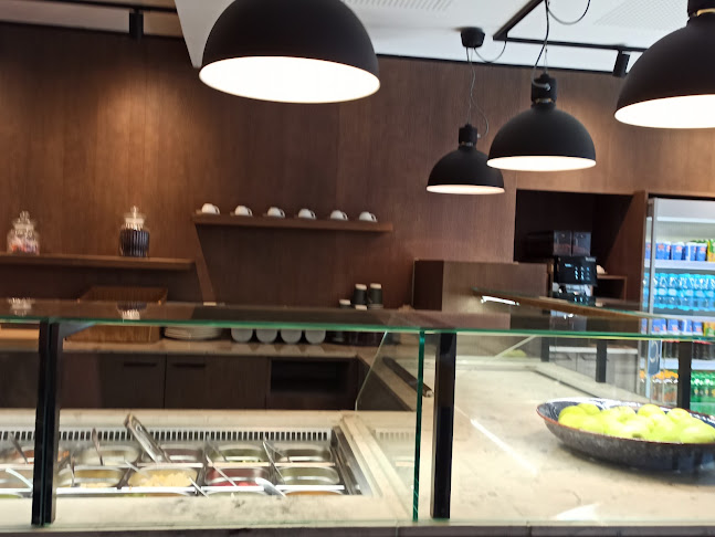 Hot Inn - Gastronomi og hotelvirksomhed