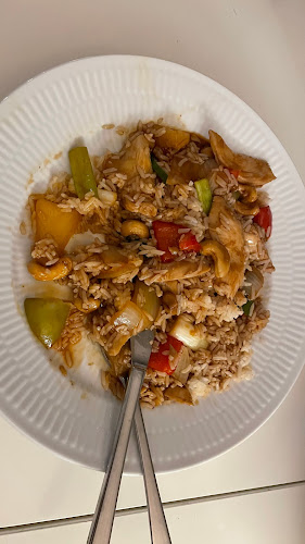 Suriwong Thai Food - Gastronomi og hotelvirksomhed