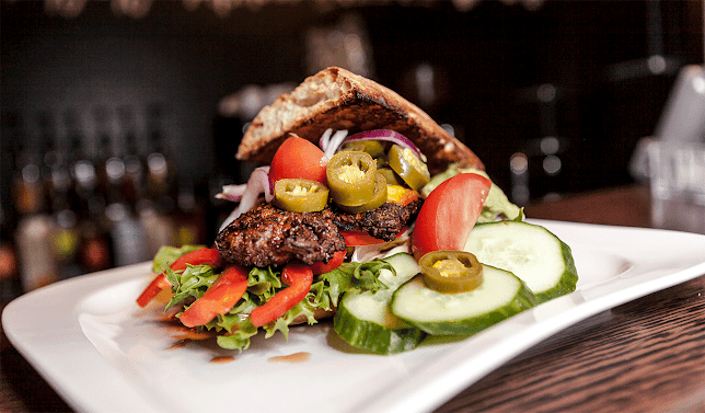 Comentarii opinii despre Karma