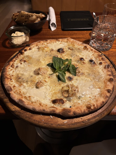 Opinii despre Perron 1 în Holbæk - Gastronomi og hotelvirksomhed