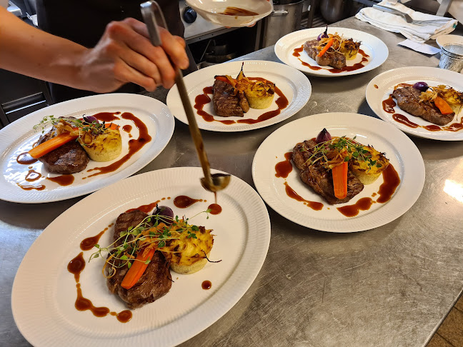 Opinii despre Restaurant Raadhuskælderen în Roskilde - Gastronomi og hotelvirksomhed