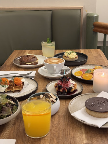 Comentarii opinii despre Café Sidewalk