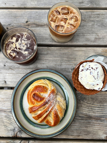 Alice Ice Cream & Coffee