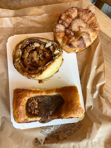 Comentarii opinii despre Vejgaard Bageri