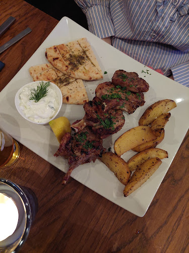 Comentarii opinii despre Café Patina