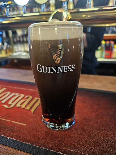 Fox and Hounds - Gastronomi og hotelvirksomhed