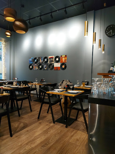 Comentarii opinii despre ASIA FUSION