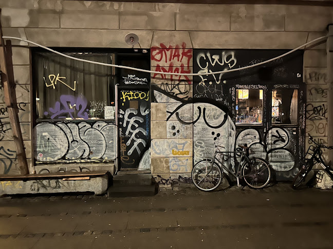 Comentarii opinii despre 1656