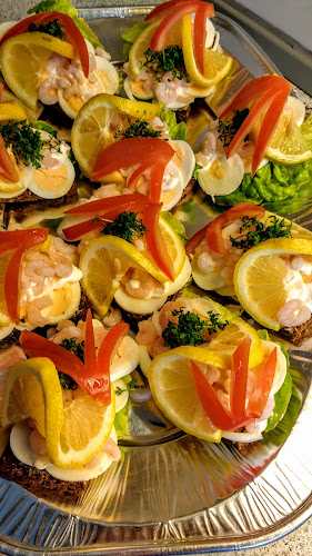 Opinii despre Cafe Mødestedet Vamdrup în Vamdrup - Gastronomi og hotelvirksomhed