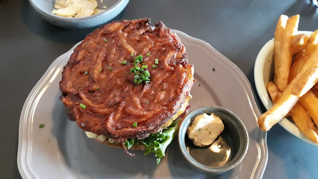 Comentarii opinii despre Halifax