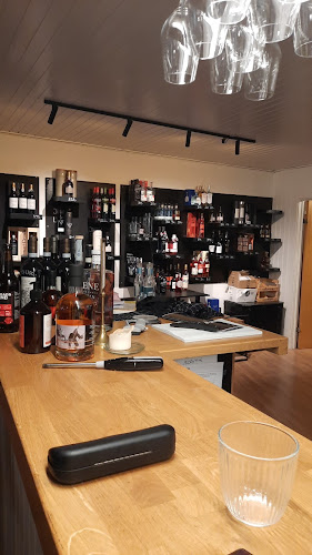 Mosby Vine - V/ Thomas Aasklint