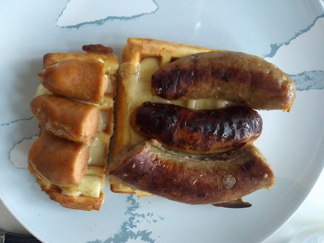 Opinii despre Den Gyldne Kylling în Frederikssund - Gastronomi og hotelvirksomhed