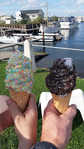 Mommark Marina - Gastronomi og hotelvirksomhed