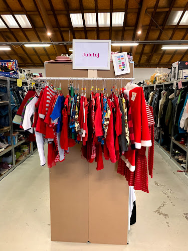 Comentarii opinii despre Flea Loppen