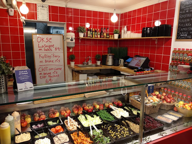 Opinii despre Kokken i kælderen în København - Gastronomi og hotelvirksomhed