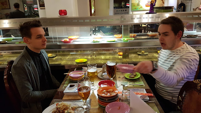 Hong Kong House - Gastronomi og hotelvirksomhed