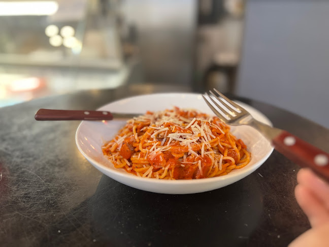 La Tradizionale Pizzeria - Gastronomi og hotelvirksomhed