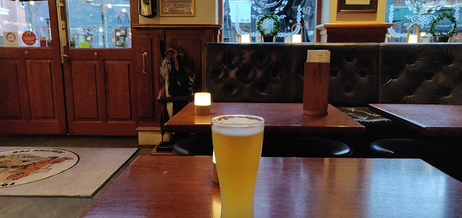 Comentarii opinii despre Fox and Hounds