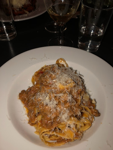 Comentarii opinii despre Casamadre