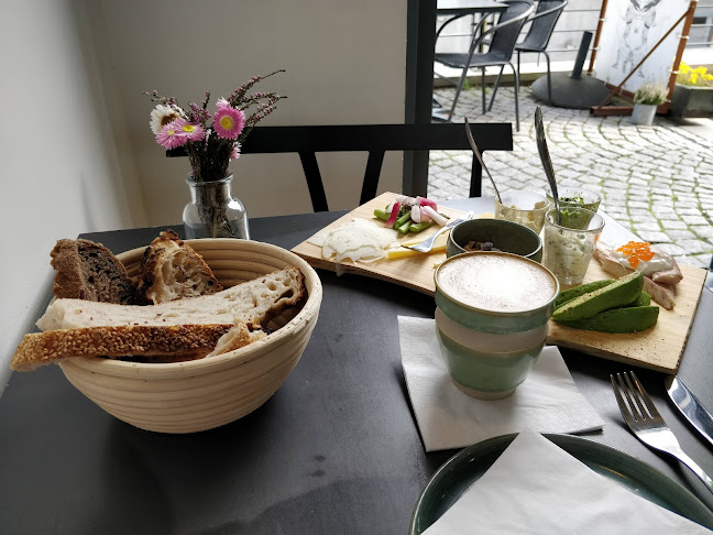 Comentarii opinii despre SEJD Café & Boutique