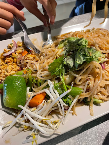 Arhaan Thai - Gastronomi og hotelvirksomhed