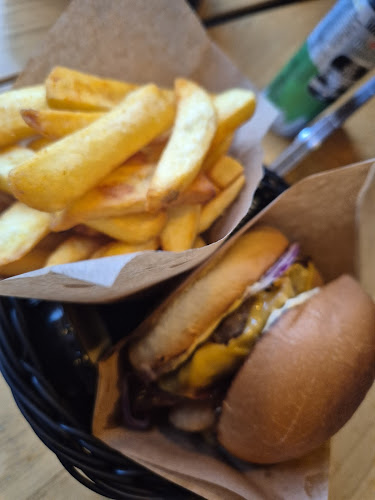 Burger 161 - Gastronomi og hotelvirksomhed