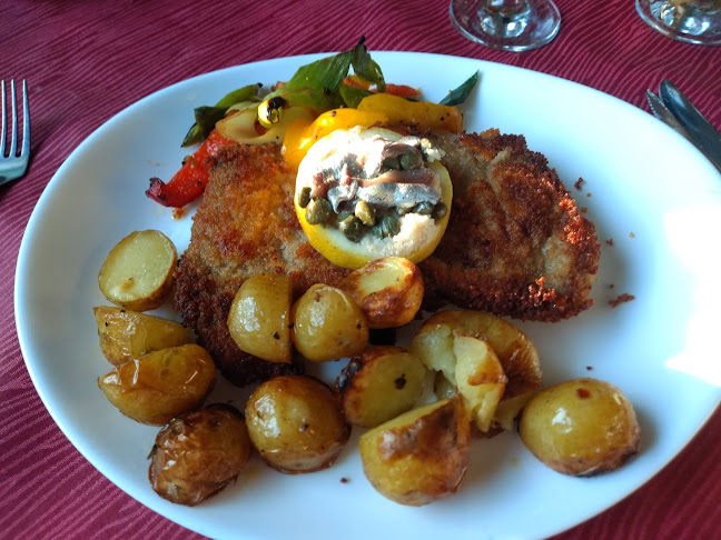 Opinii despre Restaurant Bondestuen în Jyllinge - Gastronomi og hotelvirksomhed