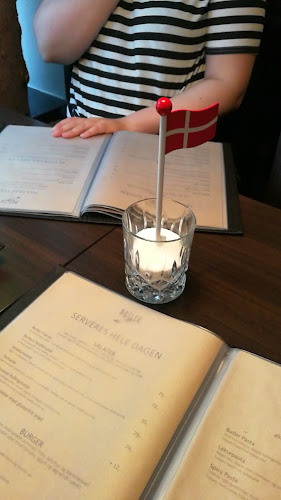 Comentarii opinii despre Cafe Butler