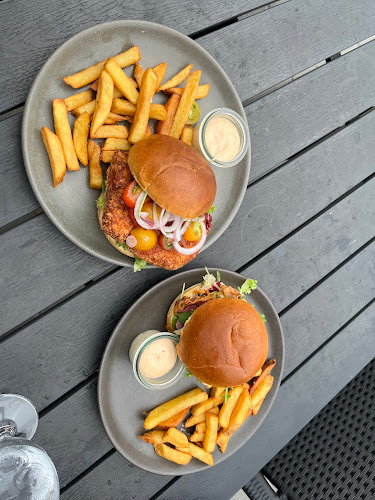 Opinii despre Restaurant Eagle în Smørum - Gastronomi og hotelvirksomhed