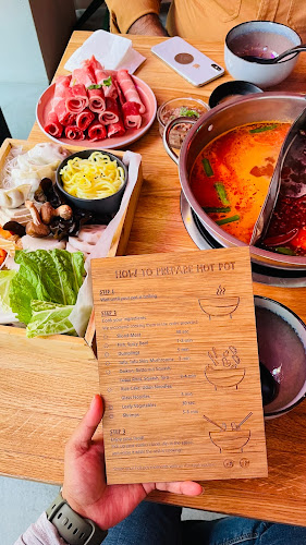 Hot Pot Republic - Gastronomi og hotelvirksomhed