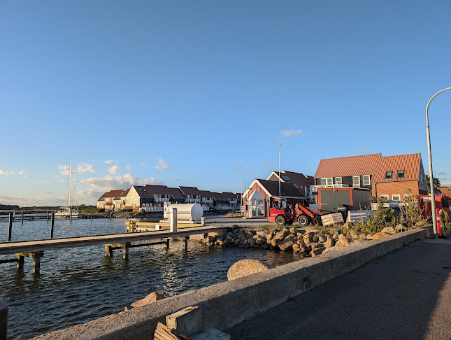 Pier To Heaven - Gastronomi og hotelvirksomhed