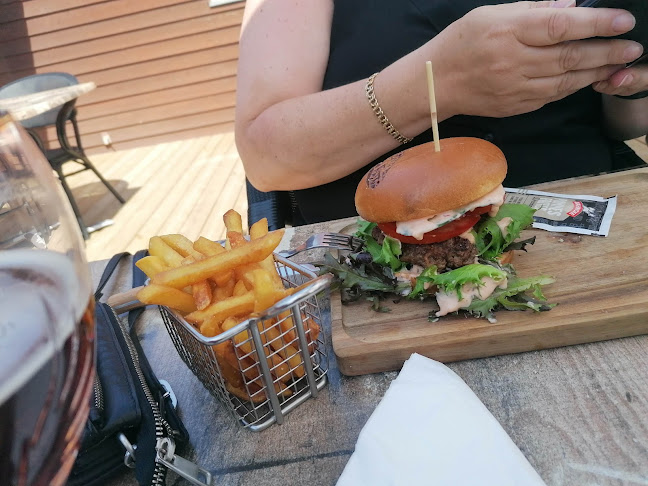 Opinii despre Café John Wayne în Harboøre - Gastronomi og hotelvirksomhed