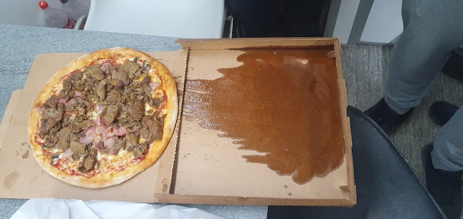 Opinii despre Center Pizza & Grill House în Høng - Gastronomi og hotelvirksomhed