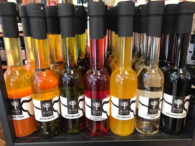 Opinii despre LARSEN - Holstebro în Holstebro - Gastronomi og hotelvirksomhed