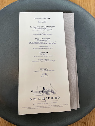 Opinii despre M/S Sagafjord - Restaurant Roskilde în Roskilde - Gastronomi og hotelvirksomhed