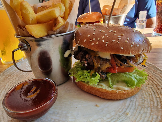 Shakedown Burgers & Shakes - Gastronomi og hotelvirksomhed