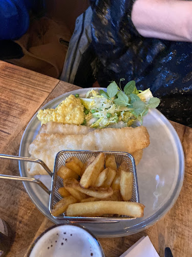 Mojoe Kitchen & Bar - Gastronomi og hotelvirksomhed