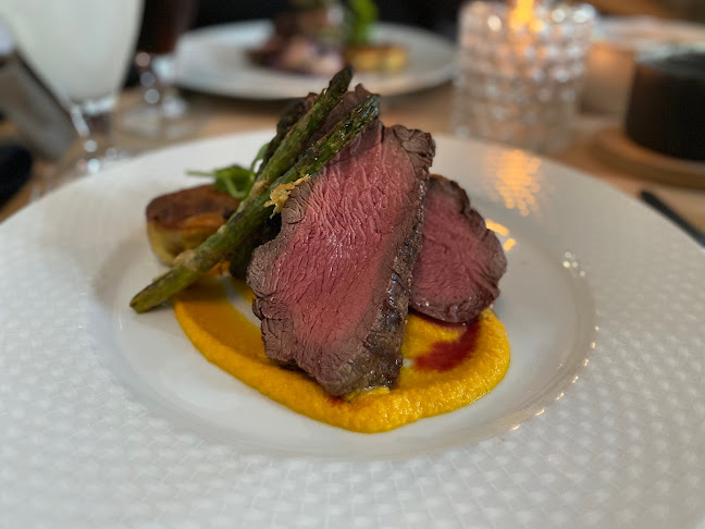 Hereford Steak House - Gastronomi og hotelvirksomhed