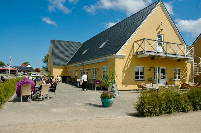 Opinii despre Cafe Pibe Mølle în Helsinge - Gastronomi og hotelvirksomhed