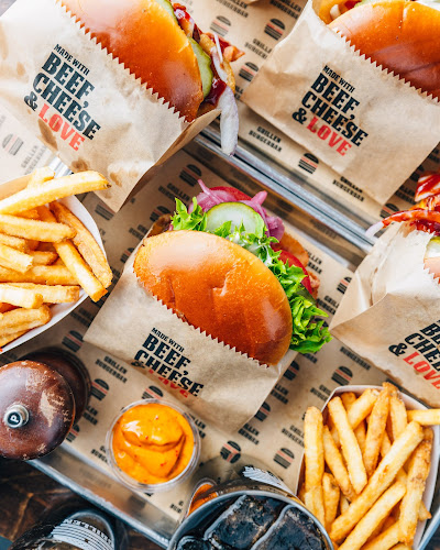 Opinii despre Restaurant Grillen Burgerbar Christianshavn în København - Gastronomi og hotelvirksomhed