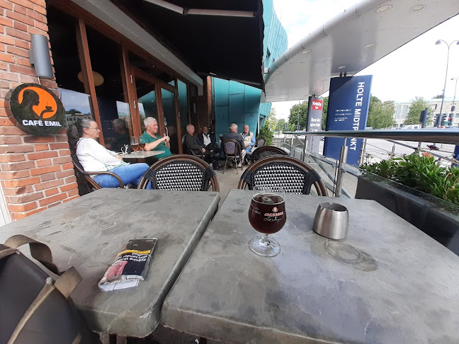 Comentarii opinii despre Café Emil