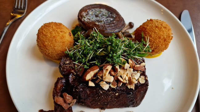 Opinii despre Restaurant Sankt Jørgen Herning în Herning - Gastronomi og hotelvirksomhed