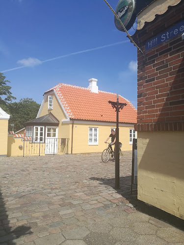 Hillers Bar - Gastronomi og hotelvirksomhed