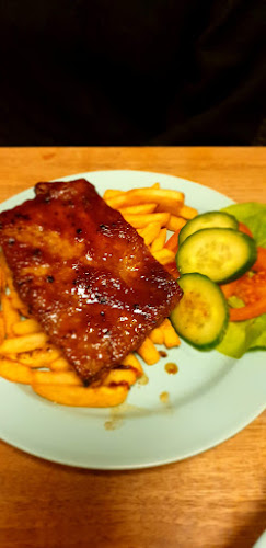 Sallie’s Restaurant & Snack Bar - Gastronomi og hotelvirksomhed