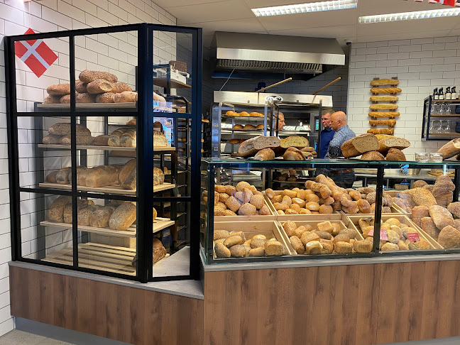 Comentarii opinii despre MesterBageren Støvring