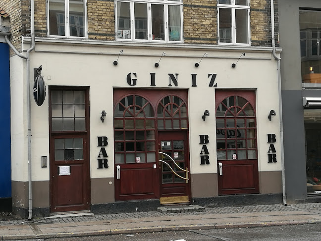 Giniz Bar