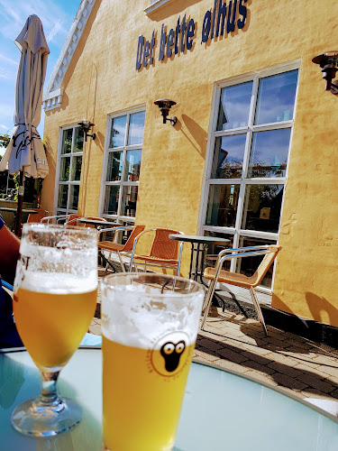 Opinii despre Det Bette Ølhus v/Vera Zobbe în Ålbæk - Gastronomi og hotelvirksomhed